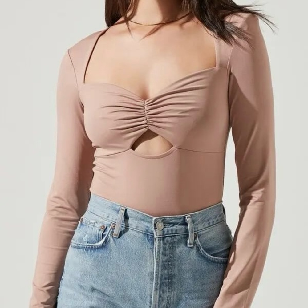 ASTR The Label Ventura Sweetheart Cutout Bodysuit Pink Nude XS